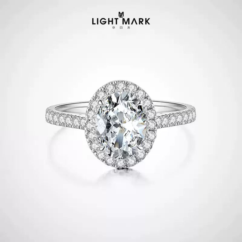 LightMark 18K gold oval diamond ring with small white light, light luxury wedding one carat ring for girlfriend