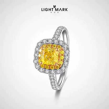 LightMark small white light 18K gold luxury yellow diamond ring female small sugar cube 50 points 70 points diamond wedding ring