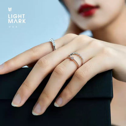 LightMark small white light 18K gold diamond ring stacking ring tail ring guard ring inlaid custom diamond ring female